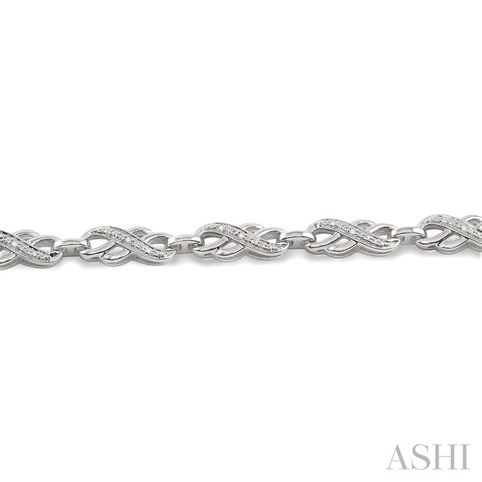 1/20 Ctw Round Cut Diamond Bracelet in Sterling Silver