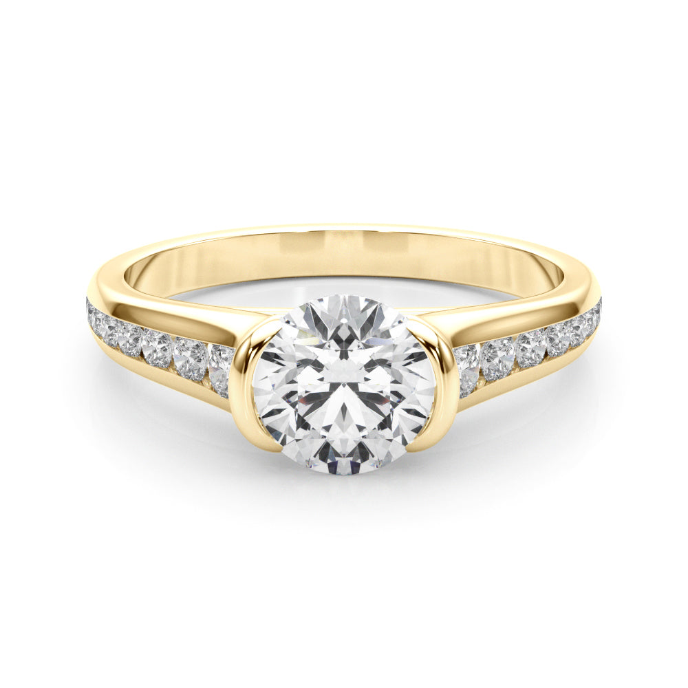 ENGAGEMENT RING ROUND CENTER