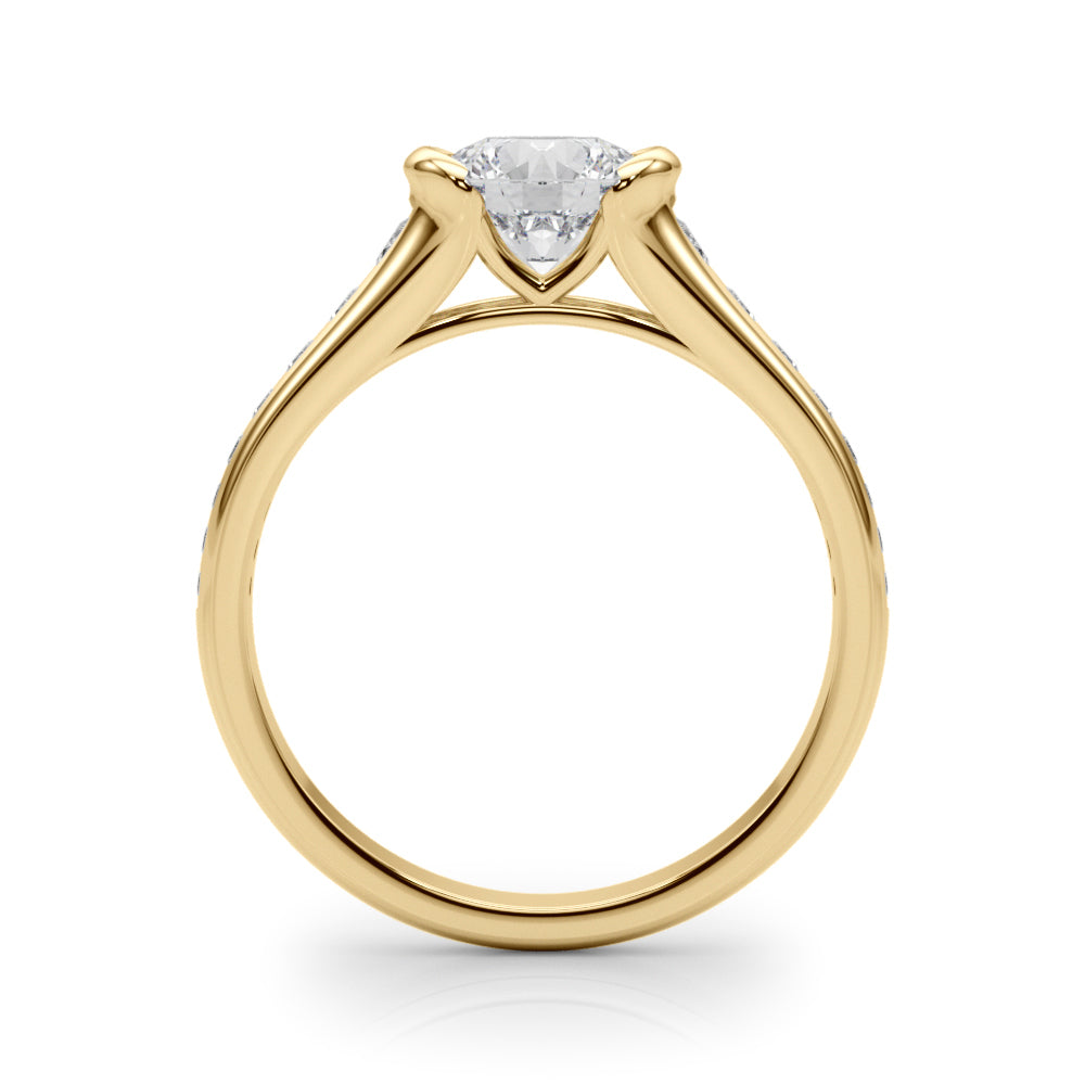ENGAGEMENT RING ROUND CENTER