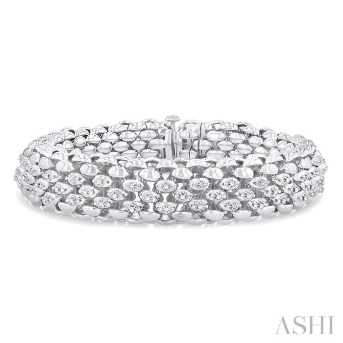 1/4 Ctw Bold Weave Hollow Cylindrical Design Round Cut Diamond Fashion Bracelet in Sterling Silver