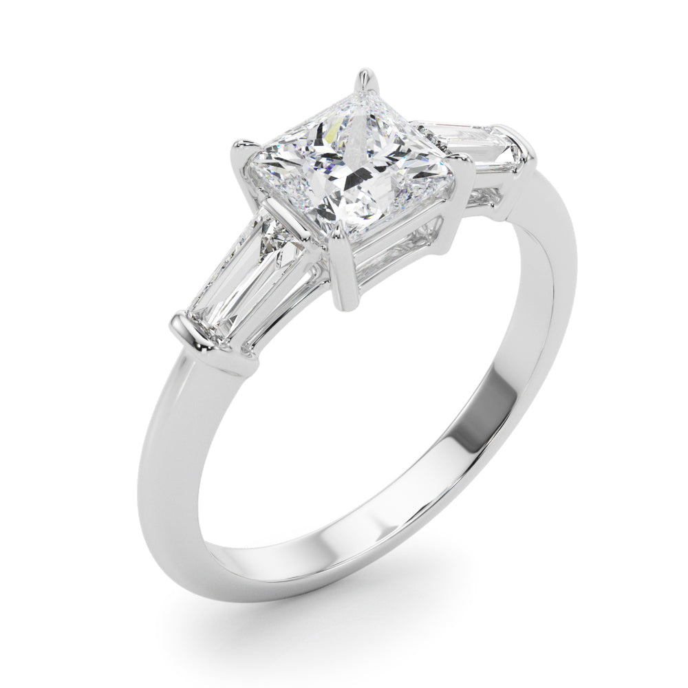 3 STONE RING SQ CTR TB SIDES