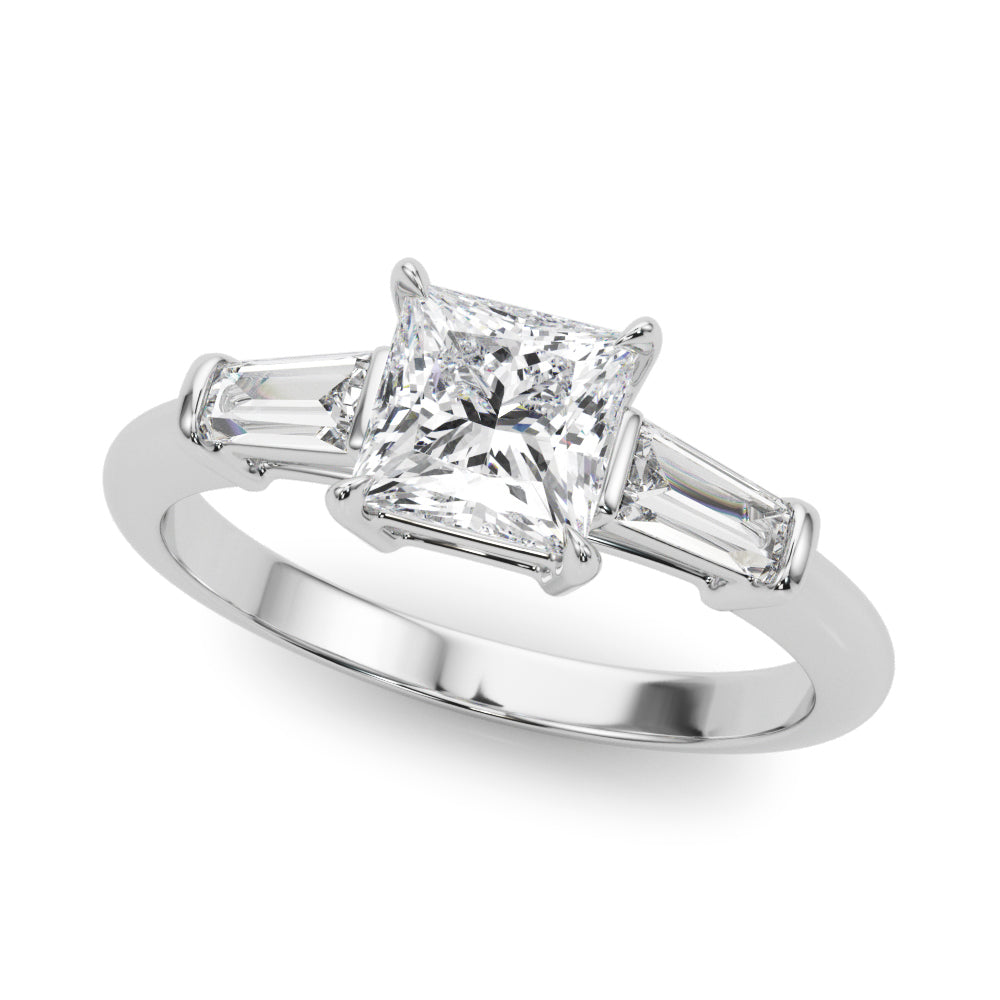 3 STONE RING SQ CTR TB SIDES