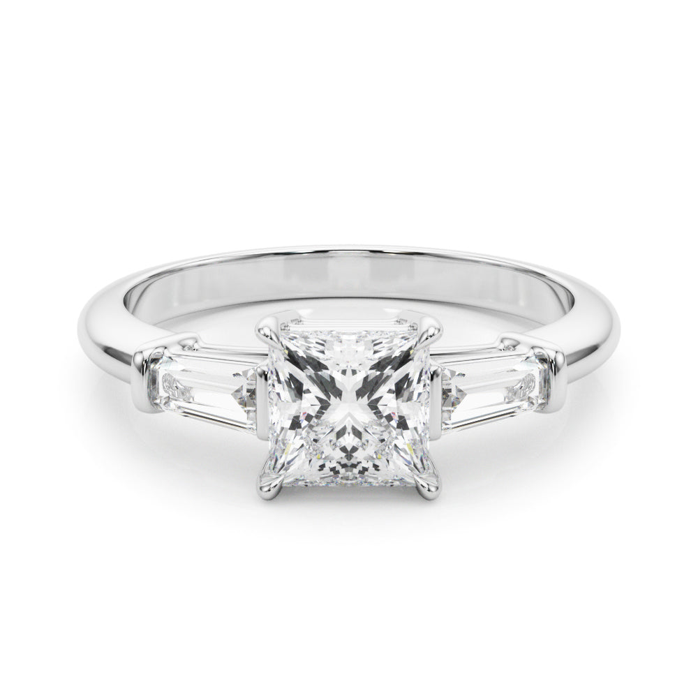 3 STONE RING SQ CTR TB SIDES