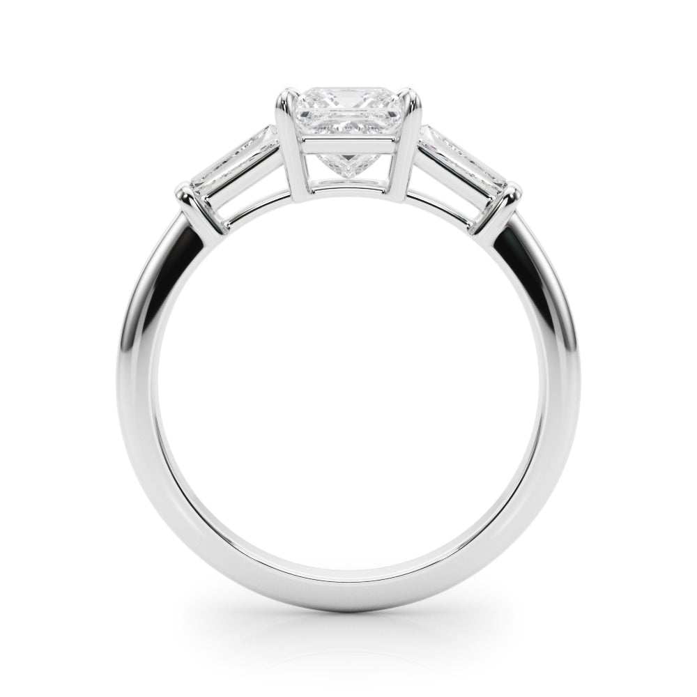 3 STONE RING SQ CTR TB SIDES
