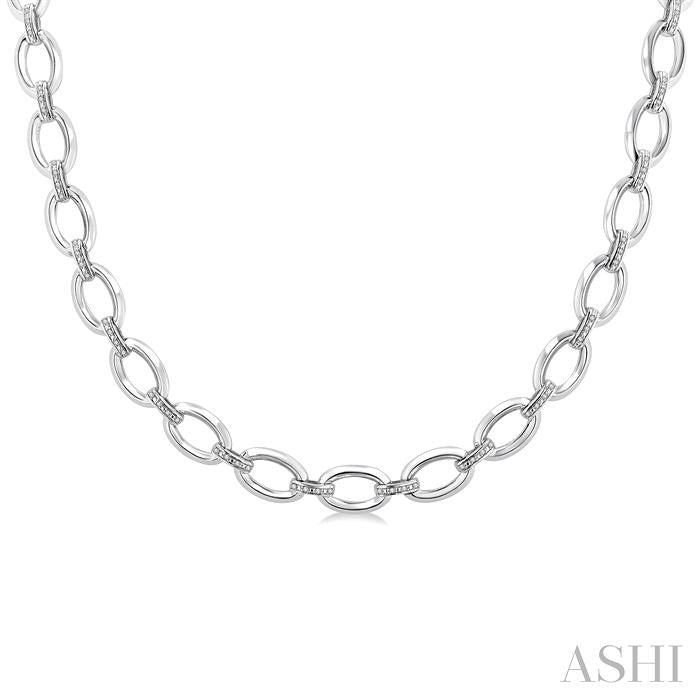 1/4 Ctw Bold Open Window Oval Shape D-Link Round Cut Diamond Paperclip Necklace in Sterling Silver