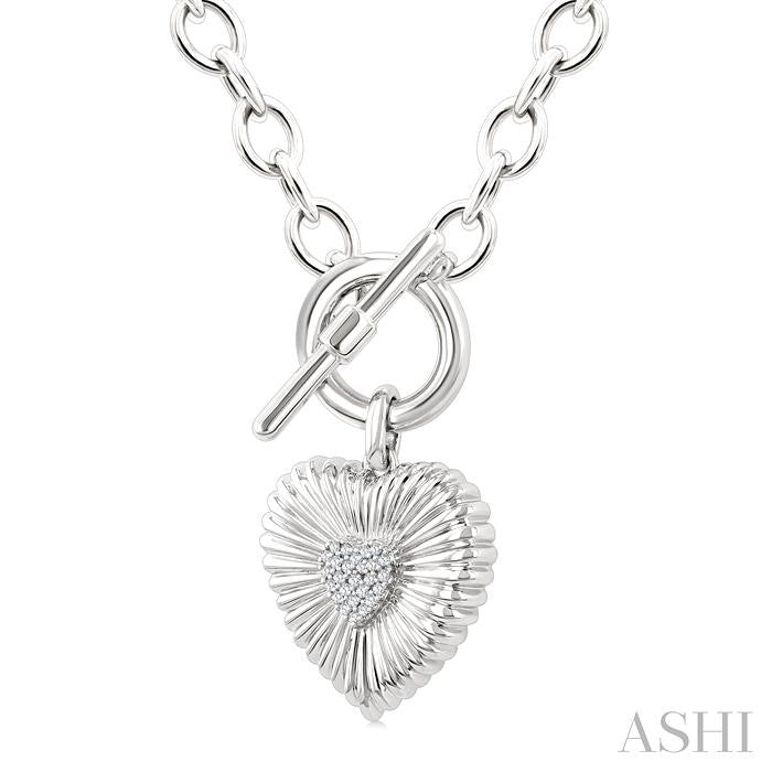 1/10 Ctw Heart Fluted Toggle Round Cut Diamond Fashion Necklace in Sterling Silver