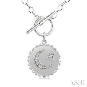 1/20 Ctw Crescent Moon & Star Toggle Round Cut Diamond Fashion Necklace in Sterling Silver