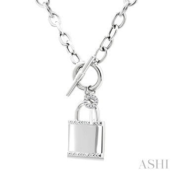 1/10 Ctw Lock & Key Toggle Round Cut Diamond Fashion Necklace in Sterling Silver
