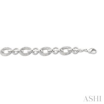 1/10 Ctw Round Cut Diamond Bold Oval Shape Rope Link Bracelet in Sterling Silver