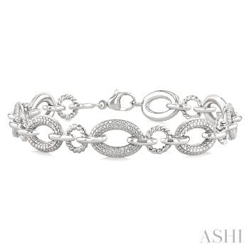 1/10 Ctw Round Cut Diamond Bold Oval Shape Rope Link Bracelet in Sterling Silver