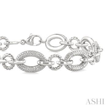 1/10 Ctw Round Cut Diamond Bold Oval Shape Rope Link Bracelet in Sterling Silver