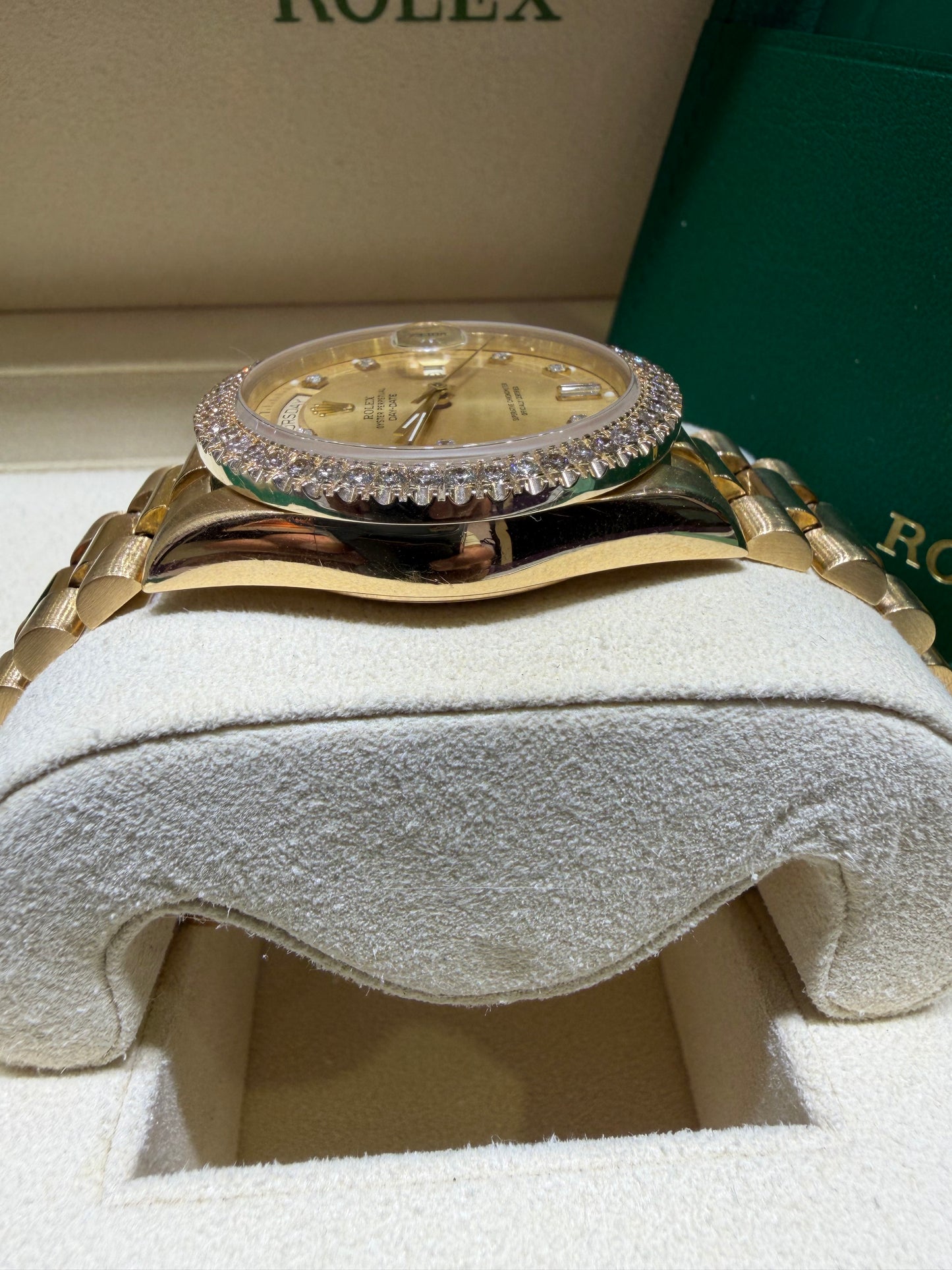 Rolex President Day Date 18038 18k Yellow Gold Gold Diamond Dial