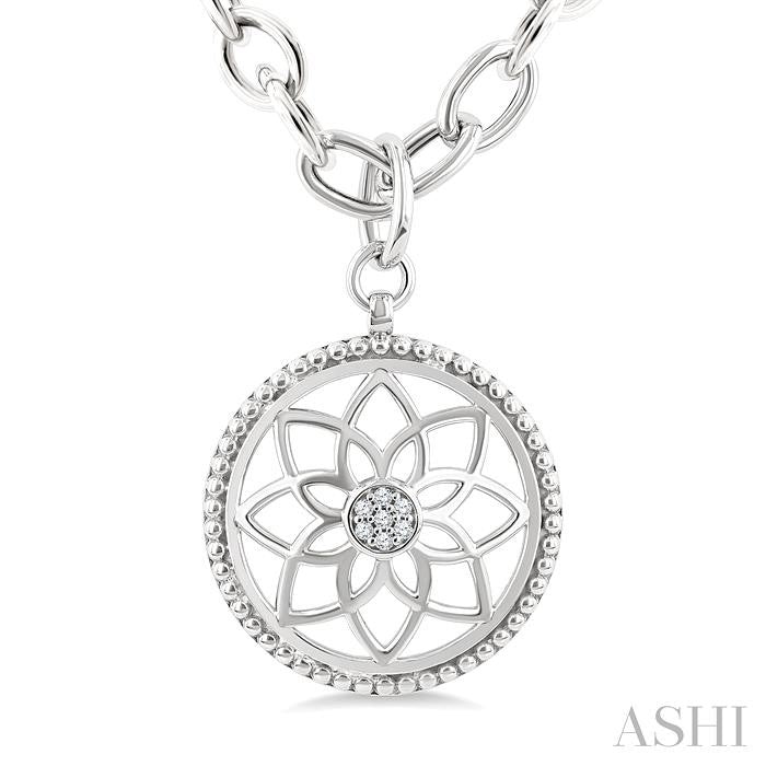 1/20 Ctw Circle medallion Round Cut Diamond Pendant With Chain in Sterling Silver
