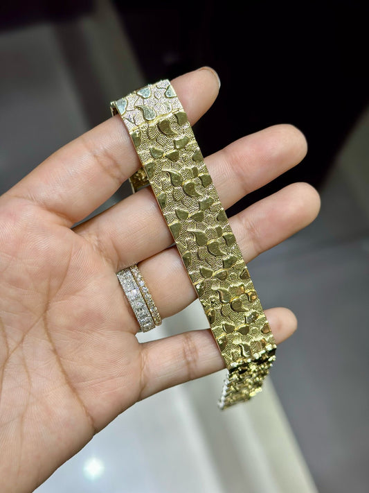 10k yellow Gold Nugget Bracelet 17.4mm 9" inch