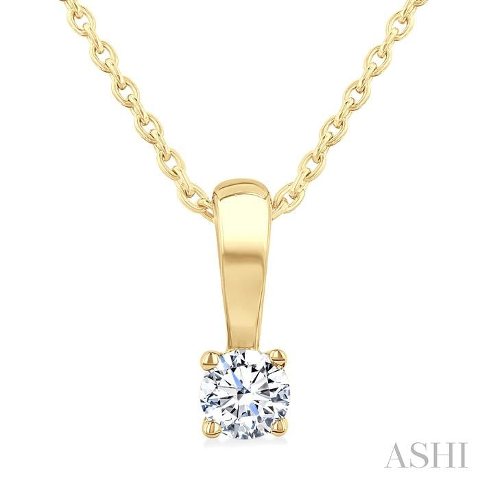 1/10 Ctw Prong Set Round Cut Diamond Solitaire Pendant With Chain in 14K Yellow Gold