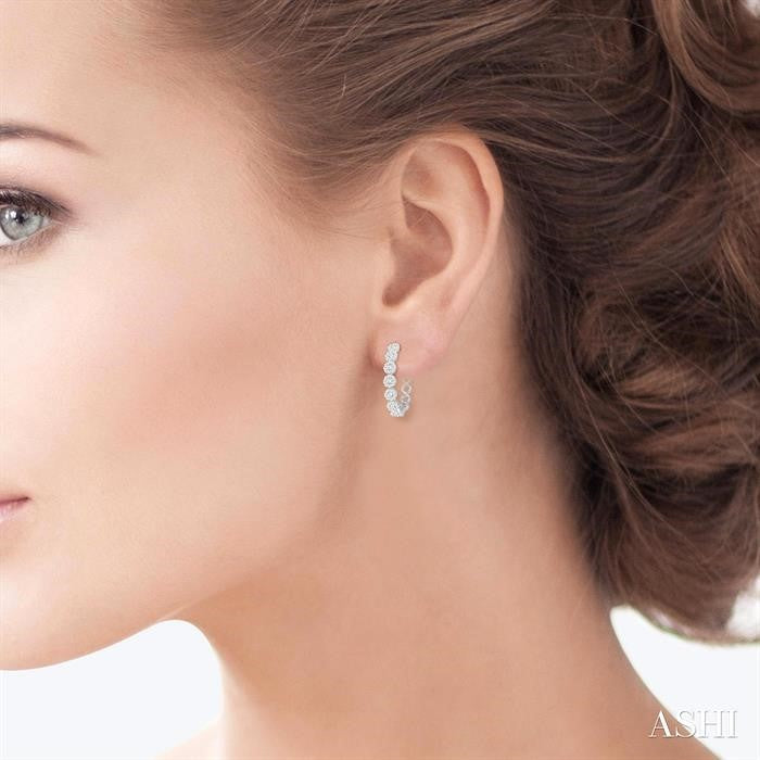 1 1/2 Ctw Lovebright Round Cut Diamond Hoop Earrings in 14K White Gold