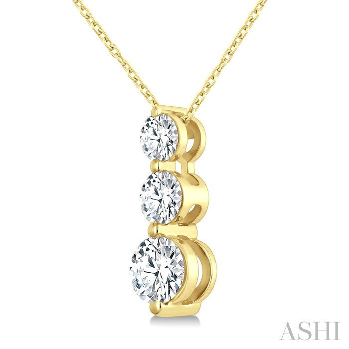 3/4 Ctw Round Cut Diamond Three-Stone Snowman Pendant With Chain in 14K Yellow Gold