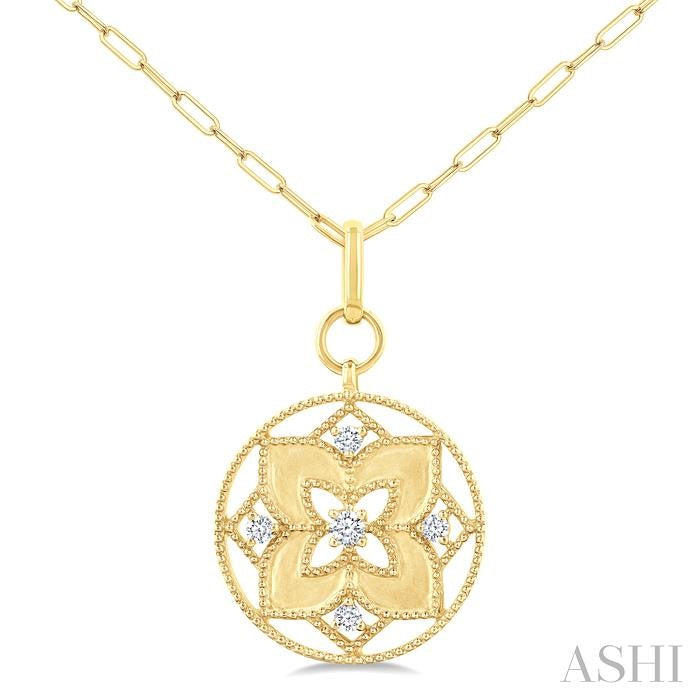 1/4 Ctw Floral Medallion Circle Round Cut Diamond Fashion Pendant With Paperclip Chain in 14K Yellow Gold