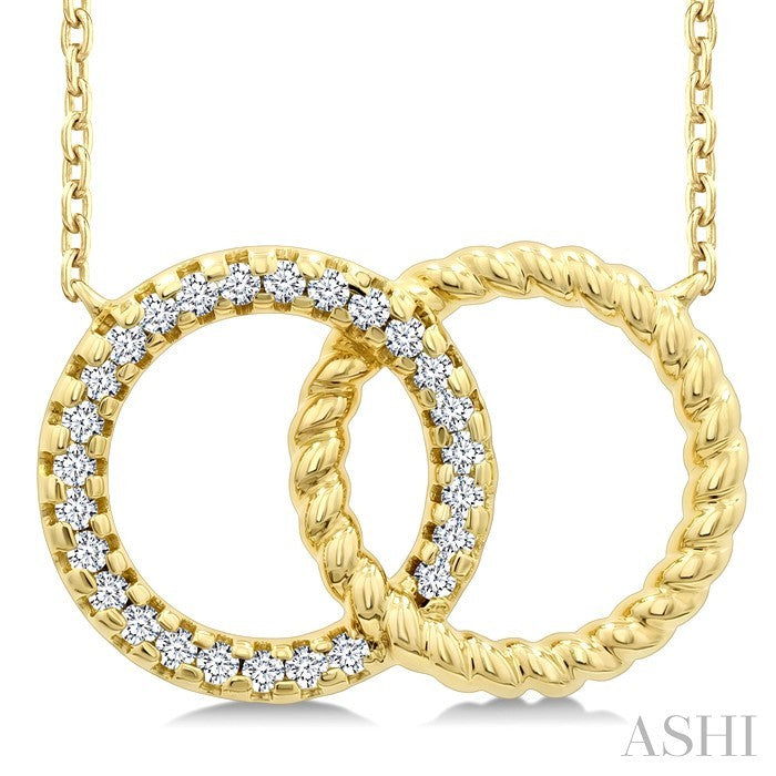1/10 Ctw Round Cut Diamond Interlocked Circle Fashion Petite Pendant With Chain in 10K Yellow Gold