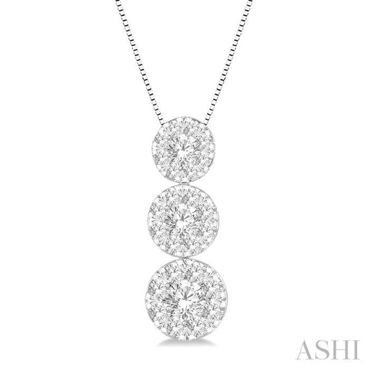 1/4 Ctw Past Present and Future Lovebright 3 stone Essential Round Cut Diamond Pendant with Chain in 14K White Gold