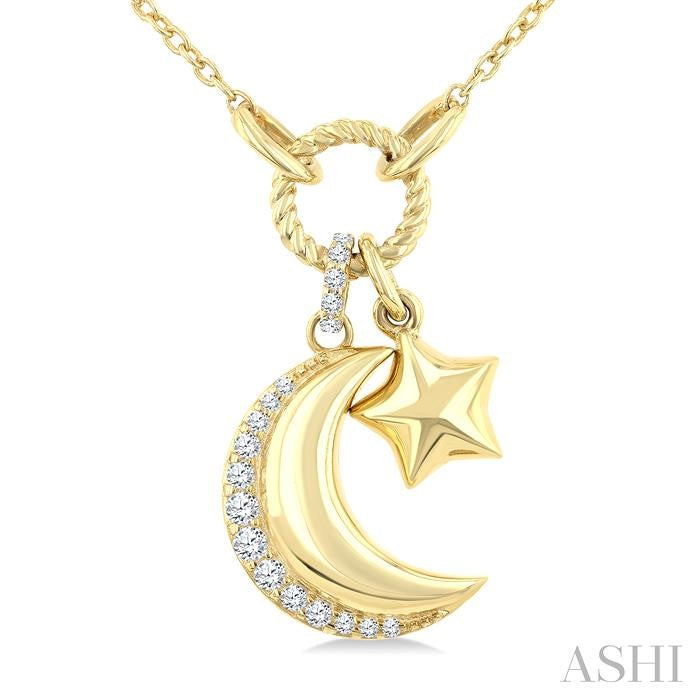 1/8 Ctw Crescent Moon & Star Charm Round Cut Diamond Fashion Pendant With Chain in 10K Yellow Gold
