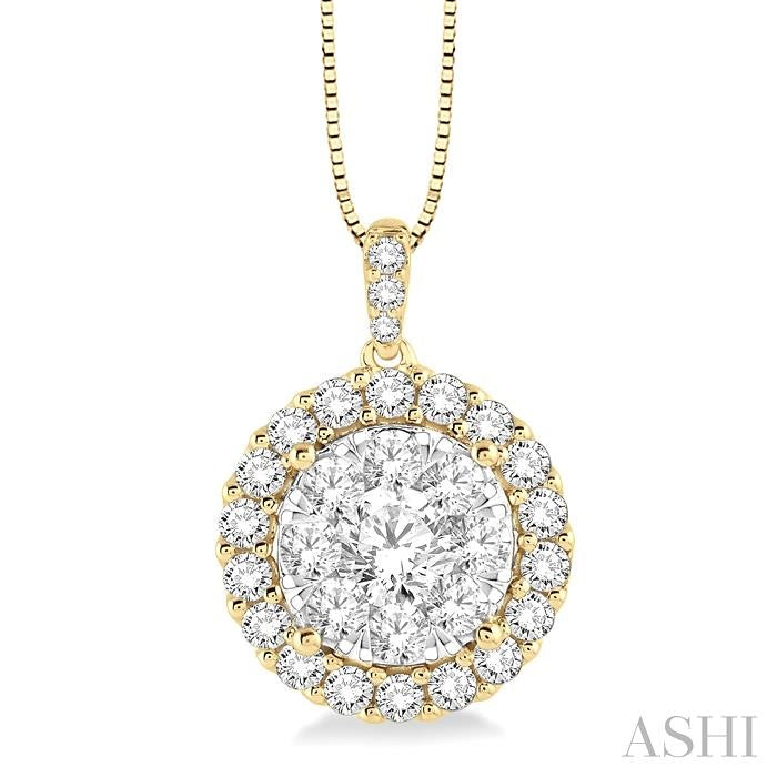 1 Ctw Round Cut Diamond Lovebright Pendant in 14K Yellow and White Gold with Chain