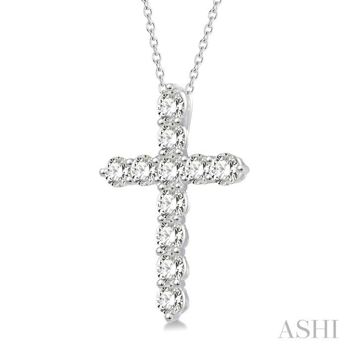 2 Ctw Round Cut Diamond Cross Pendant in 14K White Gold with Chain