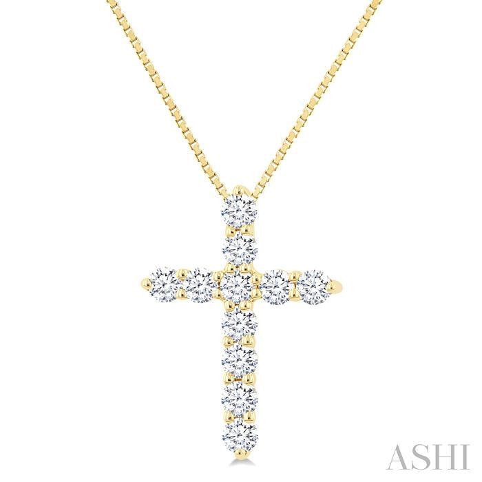 1/3 Ctw Round Cut Diamond Cross Pendant in 14K Yellow Gold with Chain