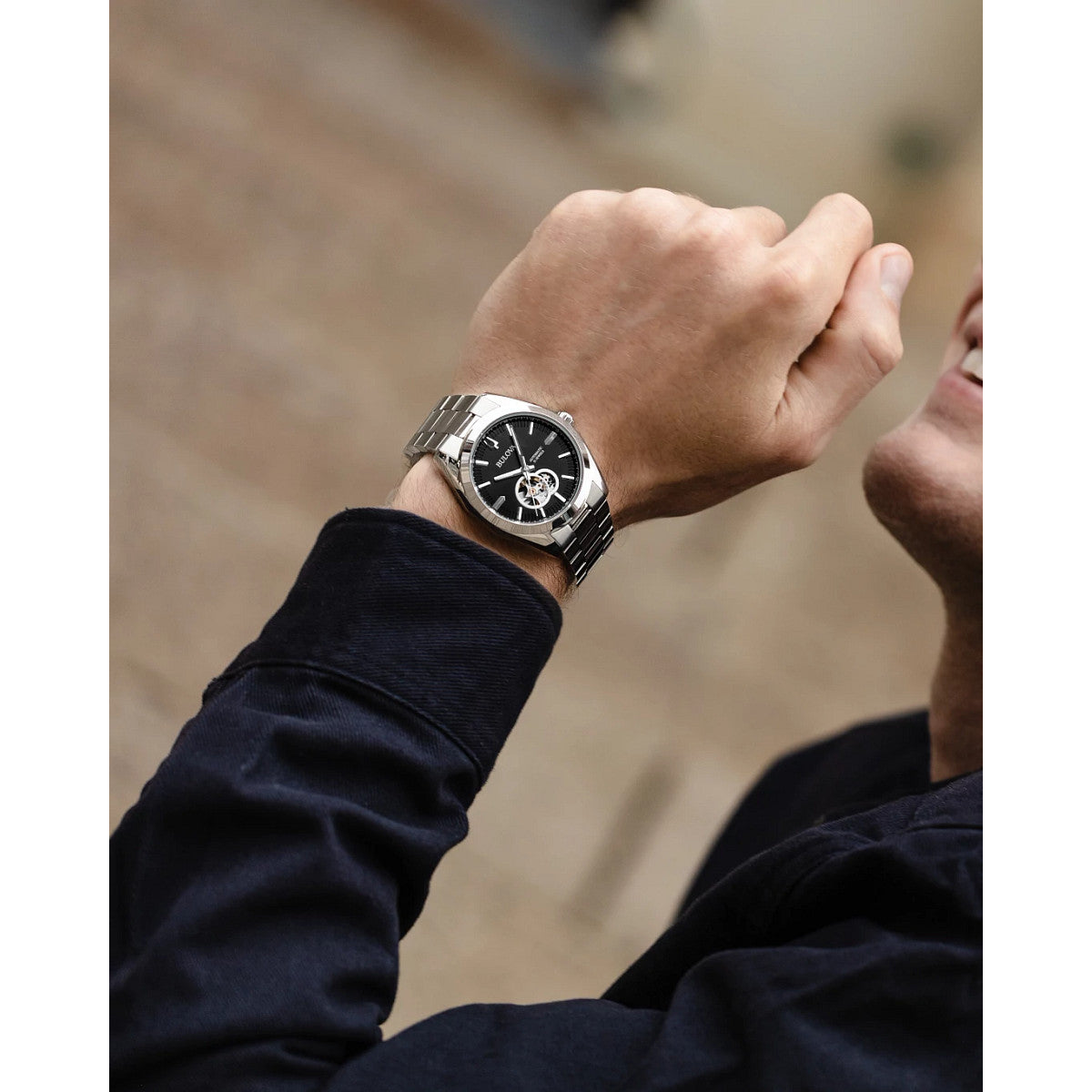 Bulova Surveyor 96A270, 42mm black dial stainless steel, Mens