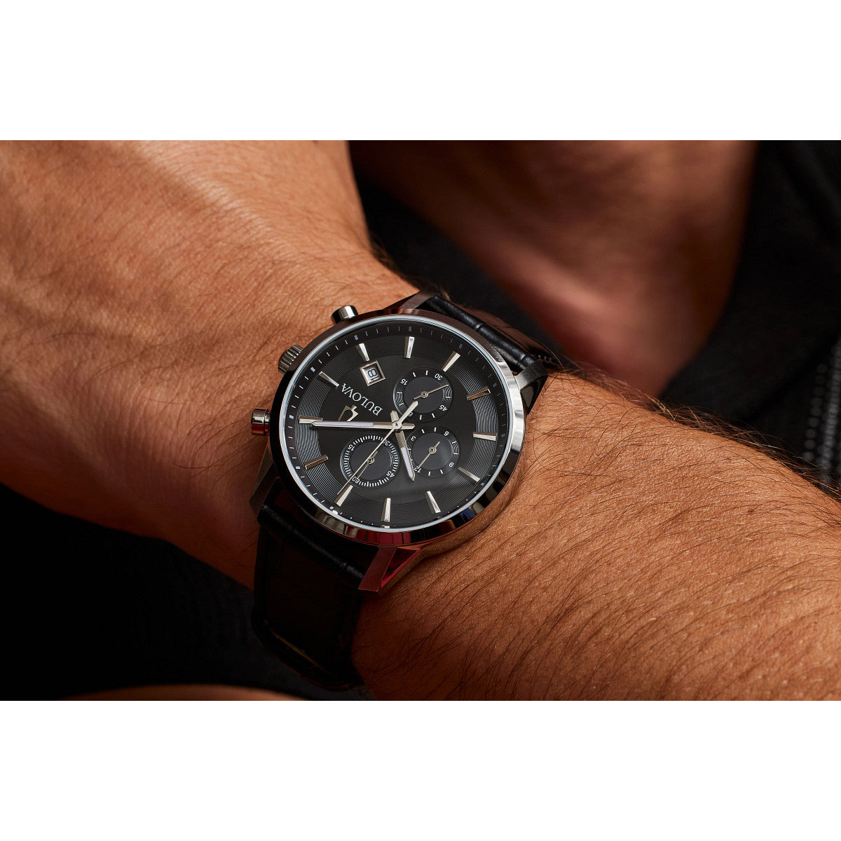 Bulova Sutton 96B403, 41mm black dial stainless steel, Mens