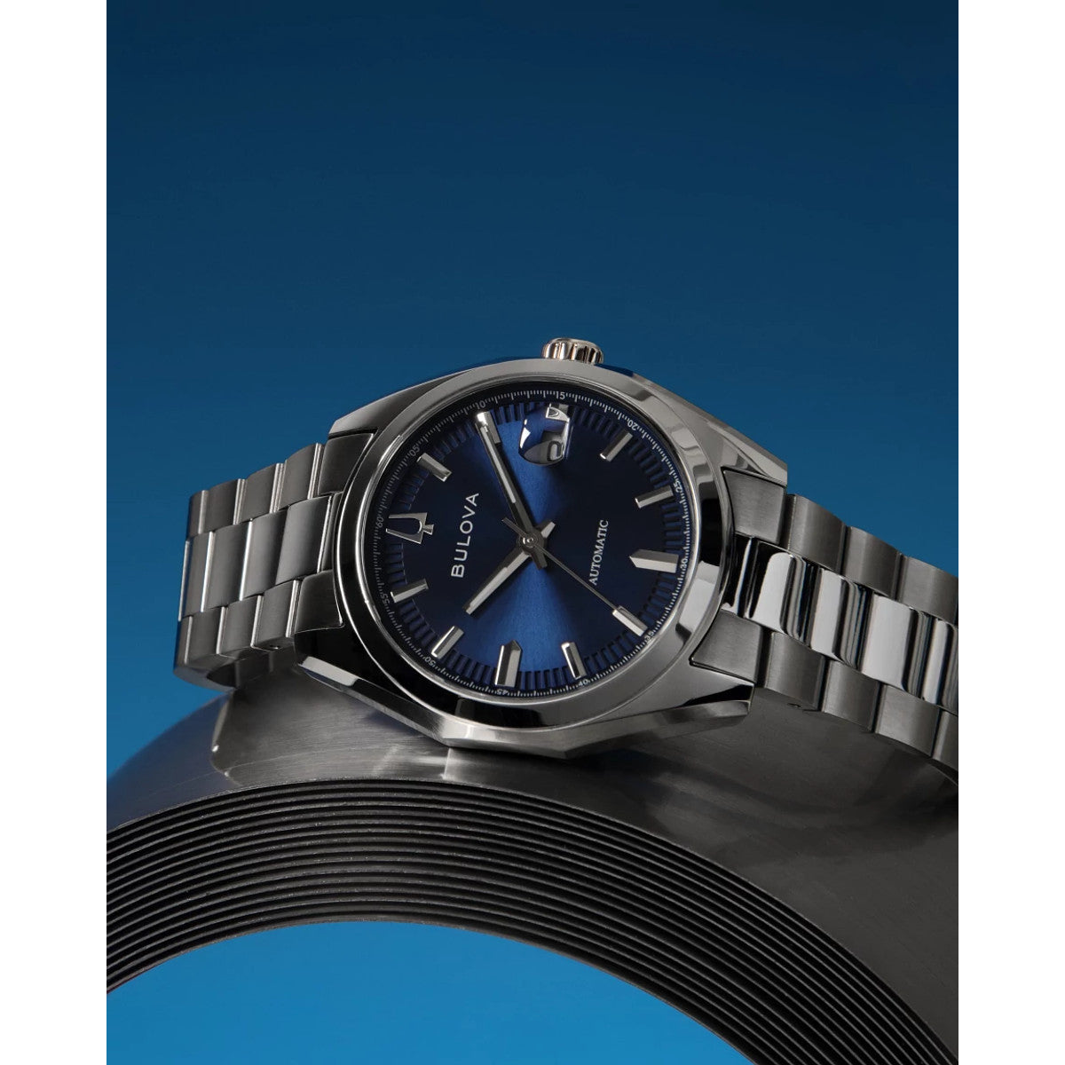 Bulova Surveyor 96B436, 39mm blue dial stainless steel, Mens