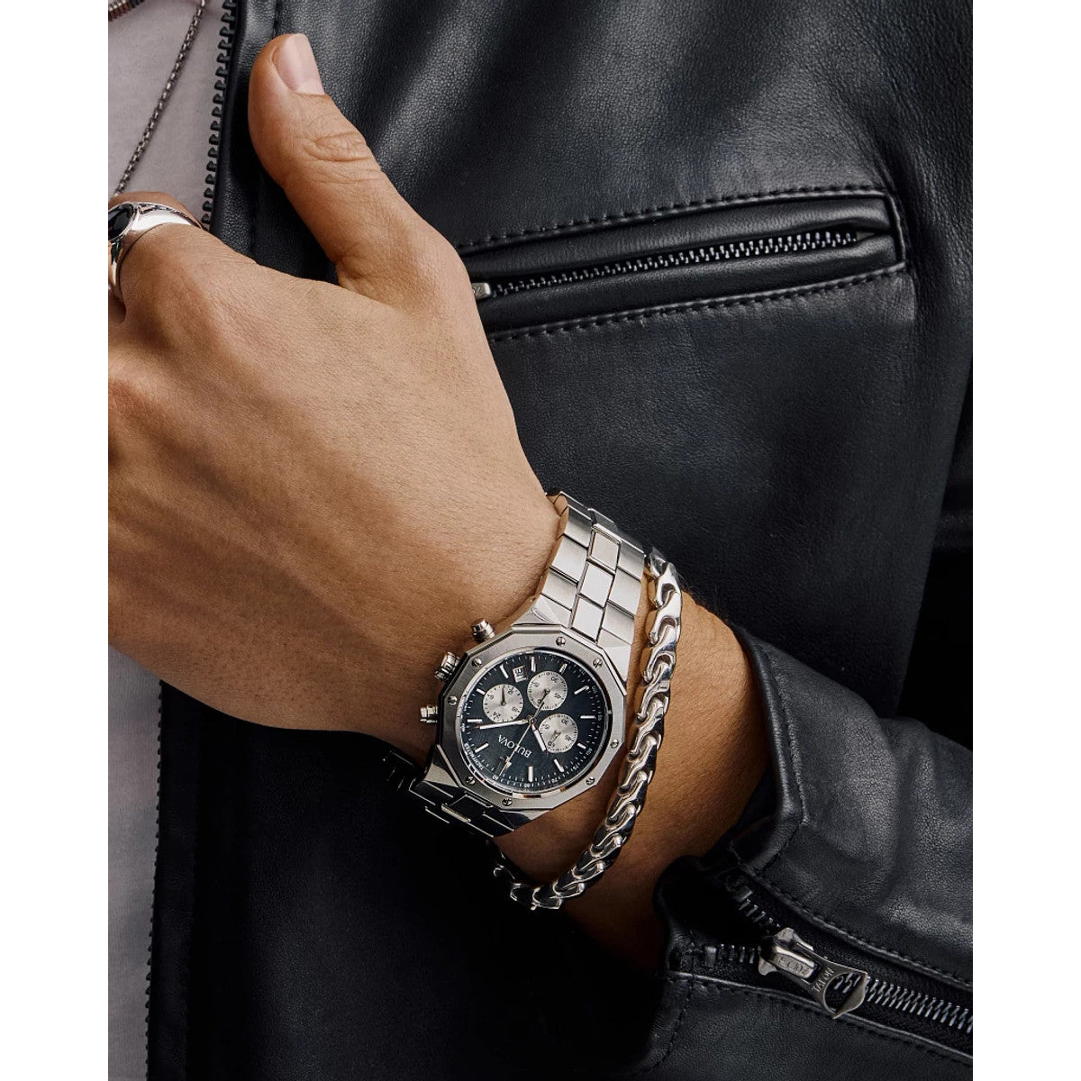 Bulova Prestige 96B459, 40mm gray dial stainless steel, Mens