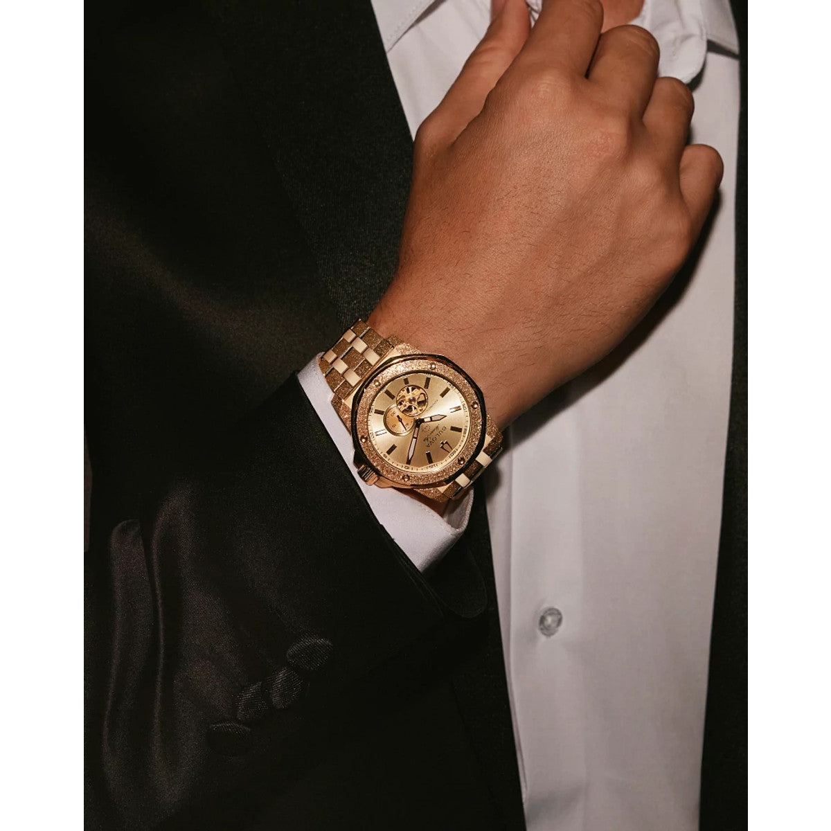 Bulova Marine Star 97A200, 44mm gold-tone dial stainless steel, Mens