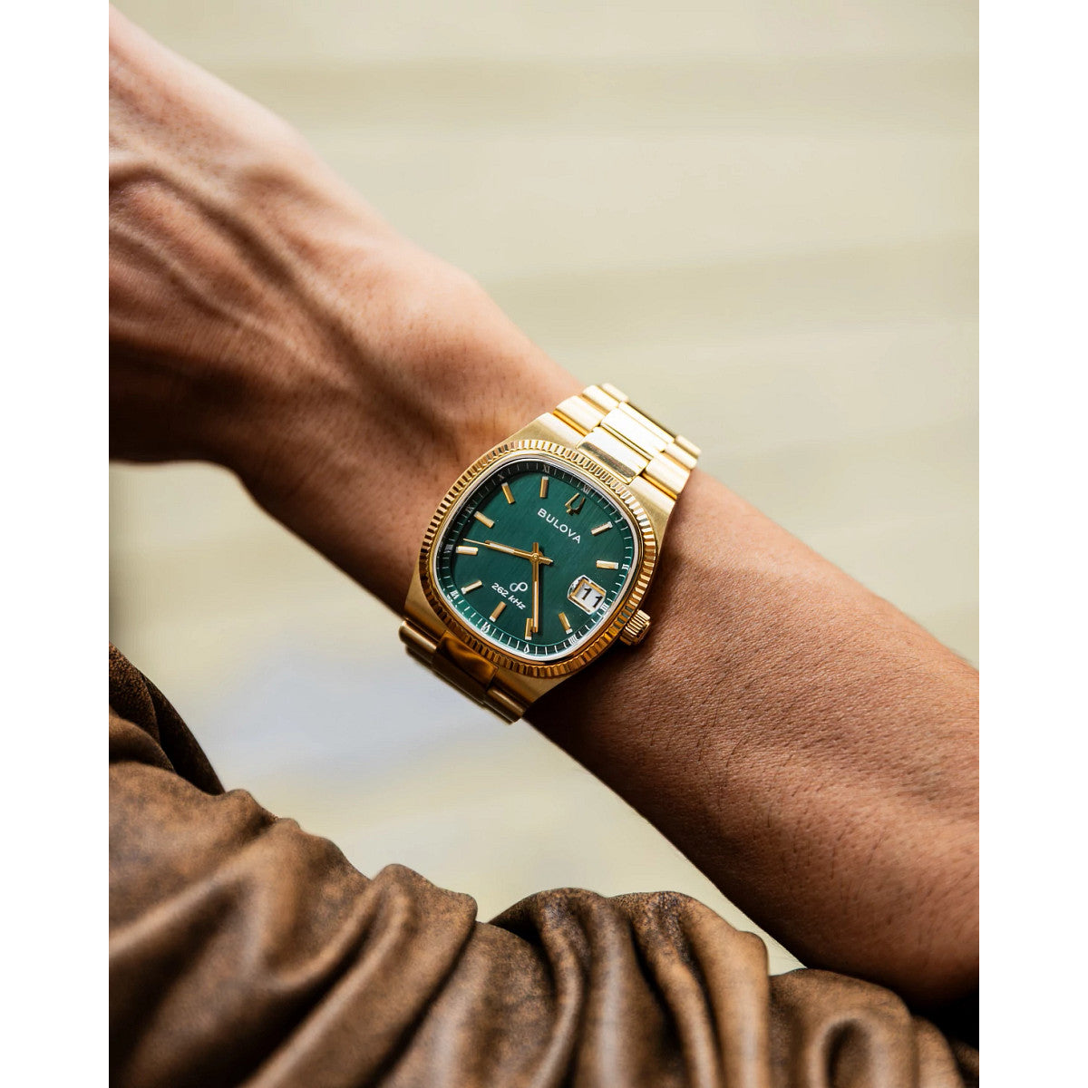 Bulova Super Seville 97B237, 38mm dial stainless steel, Mens