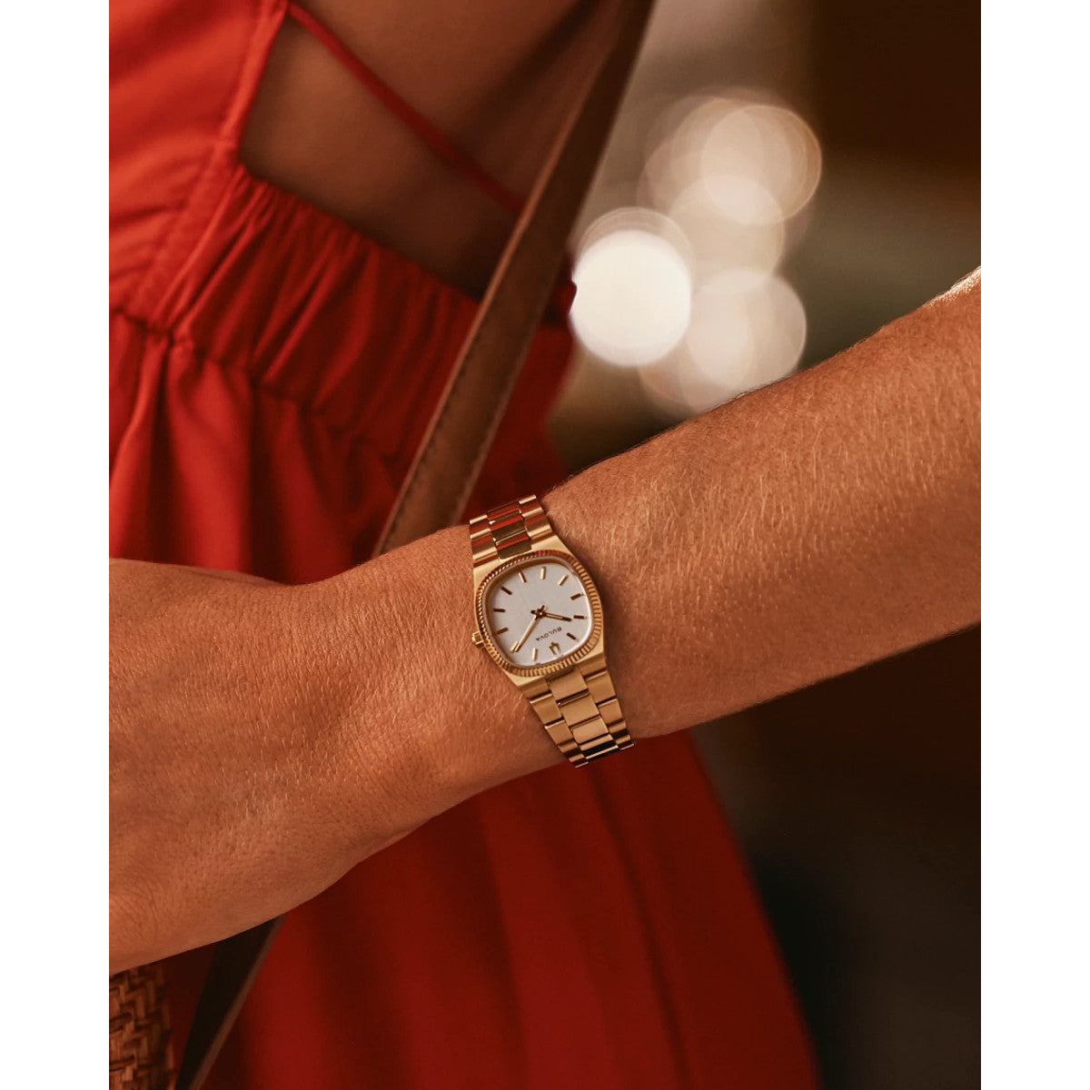 Bulova Super Seville 97L189, 25mm dial stainless steel, Ladies