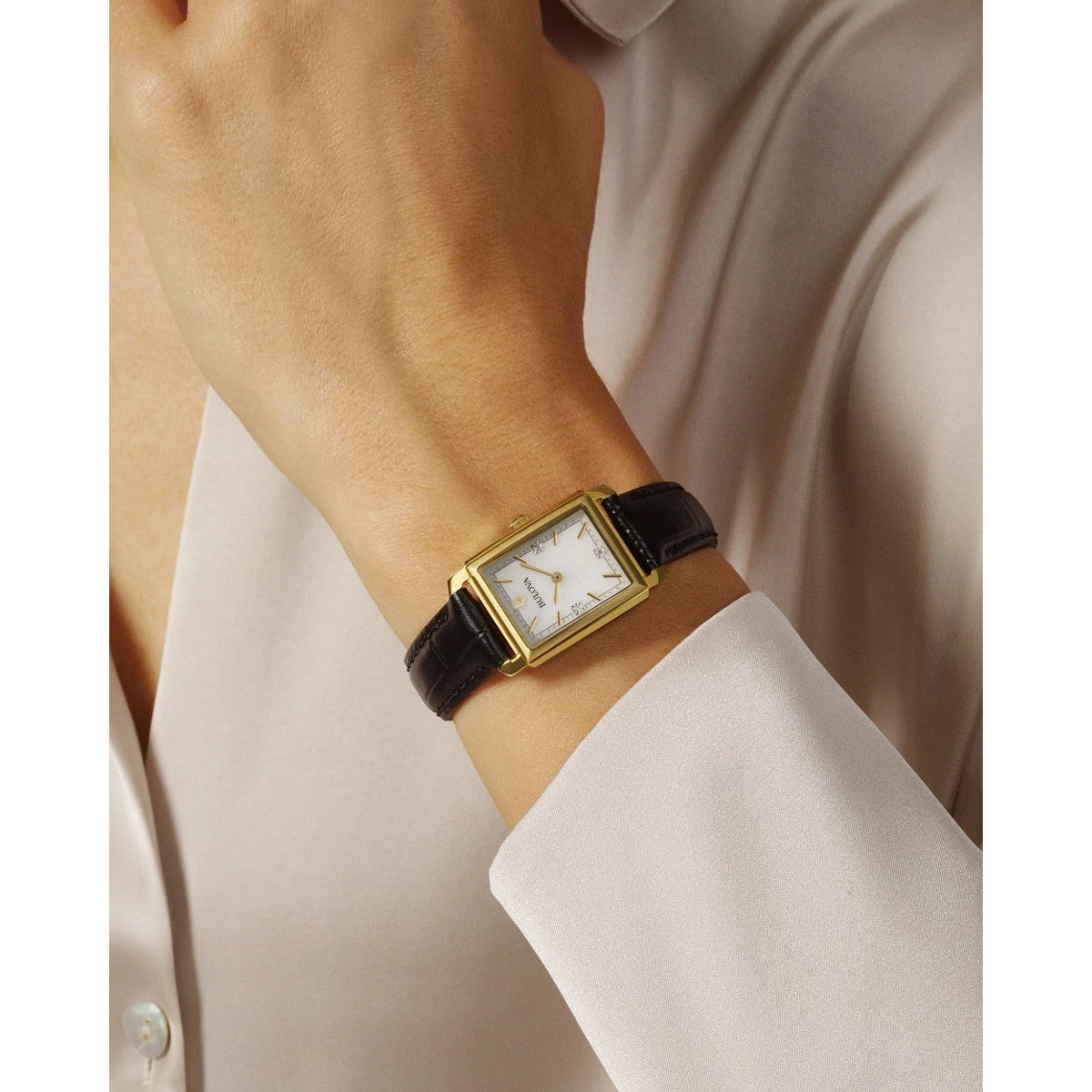 Bulova Sutton 97P166, 21mm mother-of-pearl dial stainless steel, Ladies