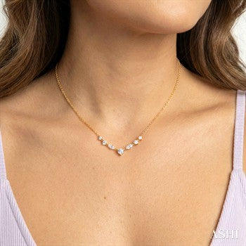 1/2 Ctw Marquise & Round Cut Diamond Necklace in 14K Yellow Gold