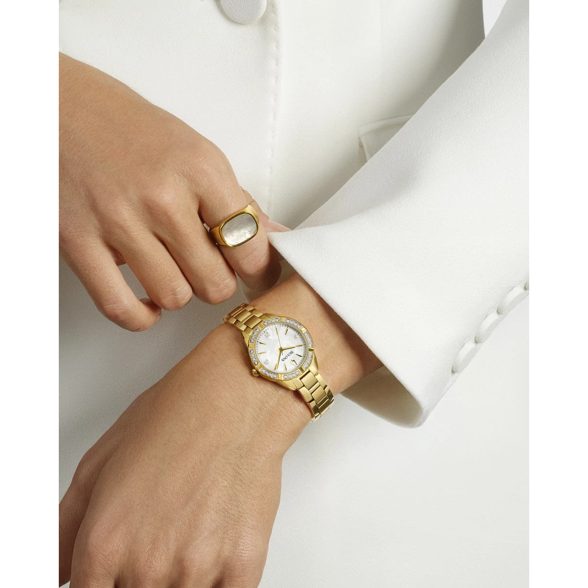 Bulova Sutton 98R297, 28mm mother-of-pearl dial stainless steel, Ladies
