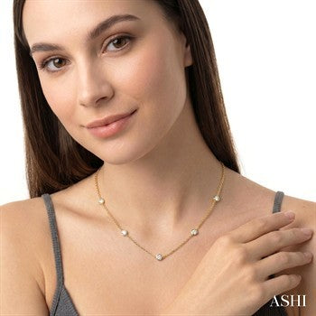 1 Ctw Round Cut Diamond Fashion Necklace in 14K Yellow Gold