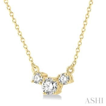1/4 Ctw Three Stone Round Cut Diamond Past Present and Future Necklace in 14K Yellow Gold