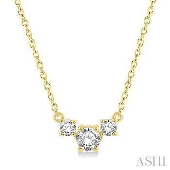 1/4 Ctw Three Stone Round Cut Diamond Past Present and Future Necklace in 14K Yellow Gold
