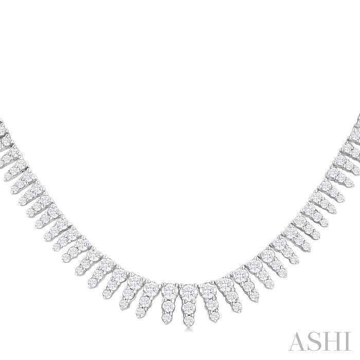 5 Ctw Graduated Round Cut Waterfall Diamond Necklace in 14K White Gold