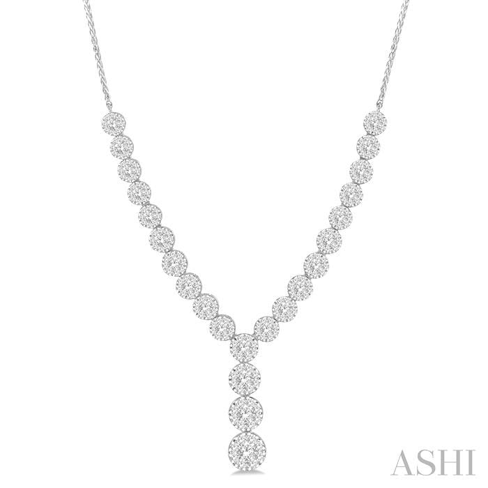 2 1/4 Ctw Lovebright Round Cut Diamond Necklace in 14K White Gold