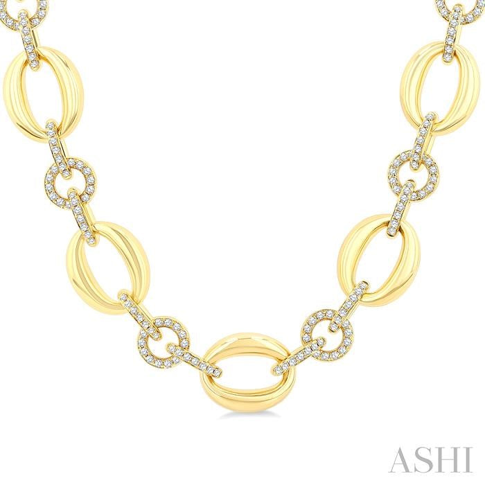 2 1/3 Ctw Open-Window Oval and Circular Link Round Cut Diamond Aeris Gold Bold Fashion Necklace in 14K Yellow Gold