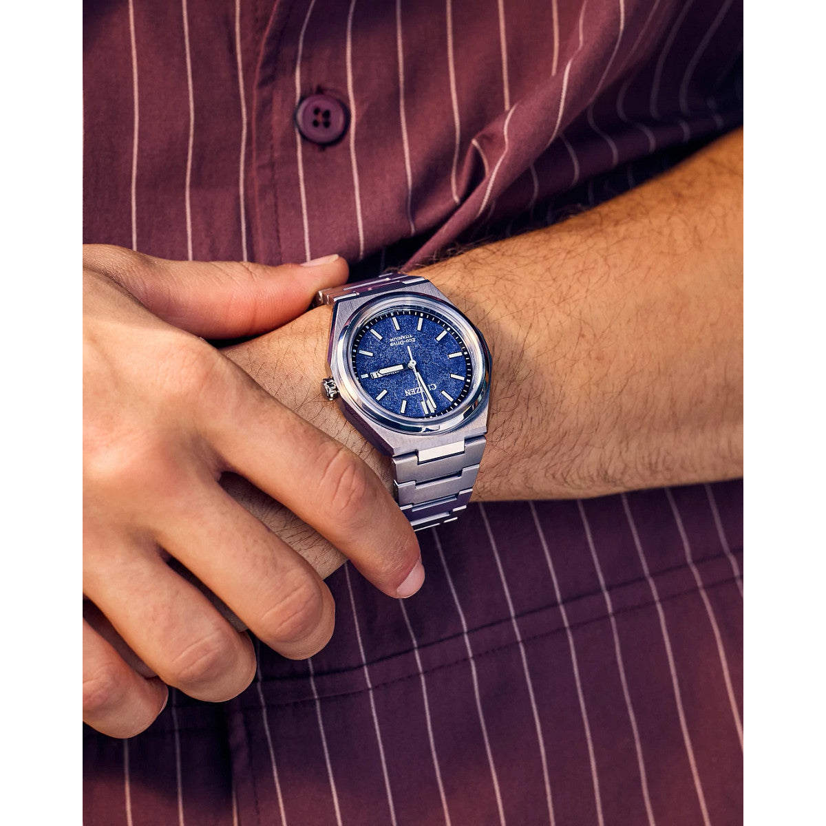 Citizen Zenshin Three-hand AW0130-85L view 4