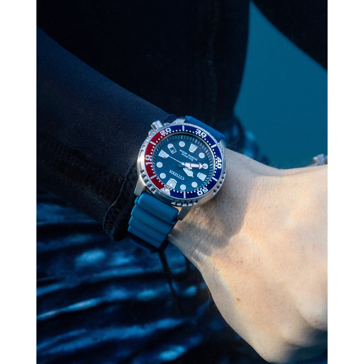 Citizen Promaster Dive BN0168-06L view 3