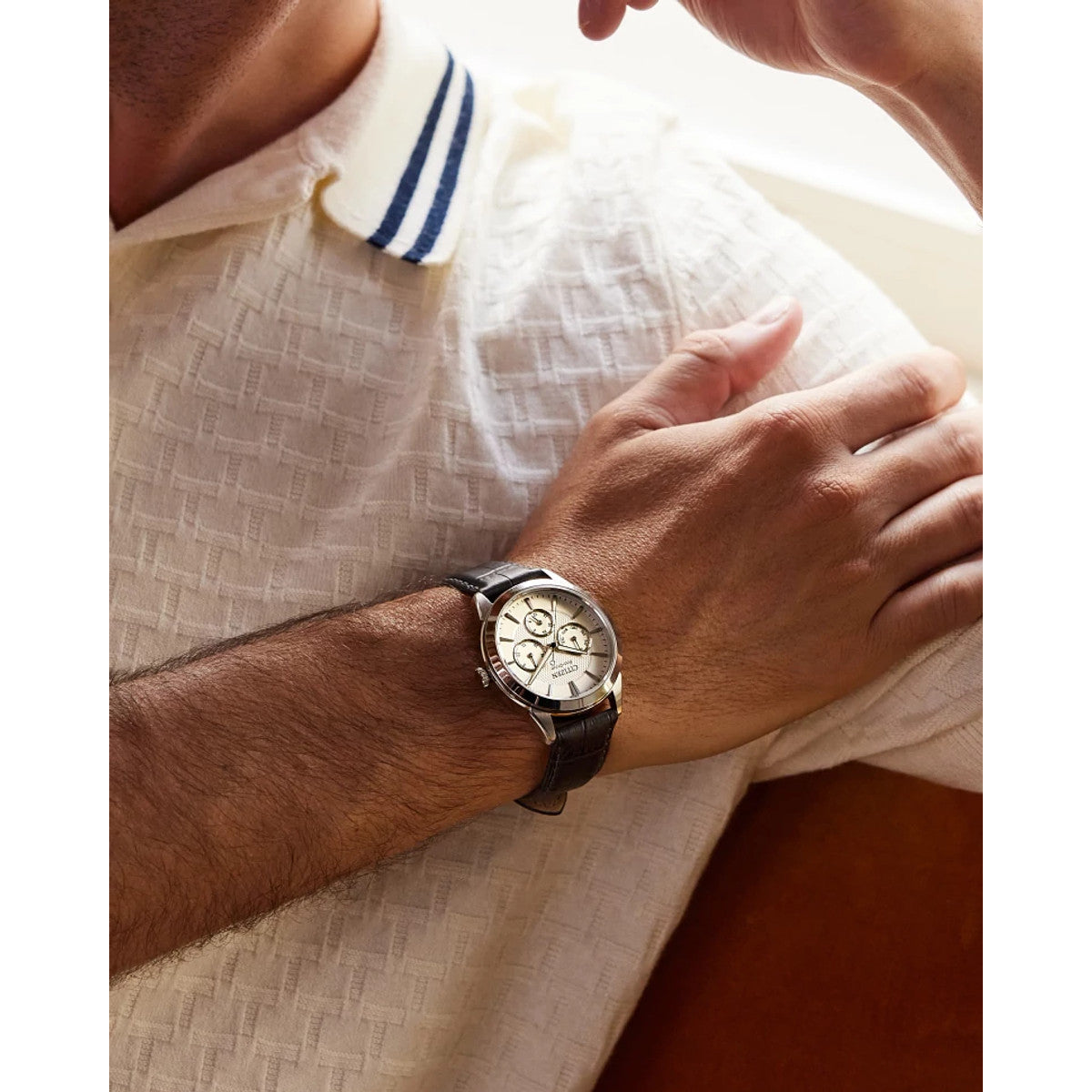 Citizen Rolan BU2110-01A view 5