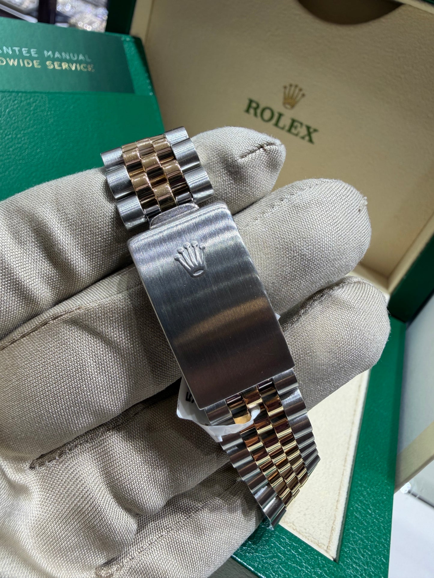 Rolex Datejust | Two Tone 18k/Stainless Steel | 36 mm 16013