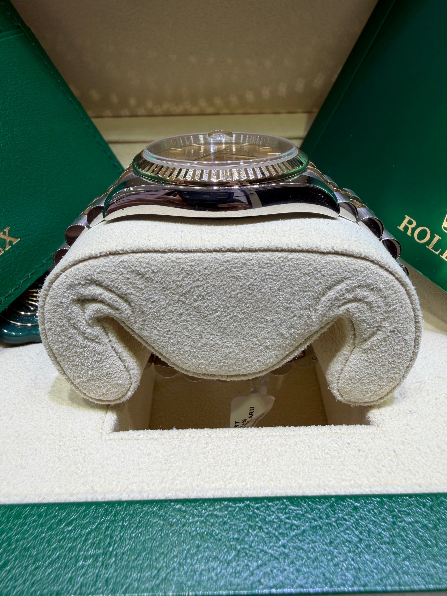 Rolex Datejust 36 116233 Champagne Index Dial Two-Tone 18K Gold Box & Papers