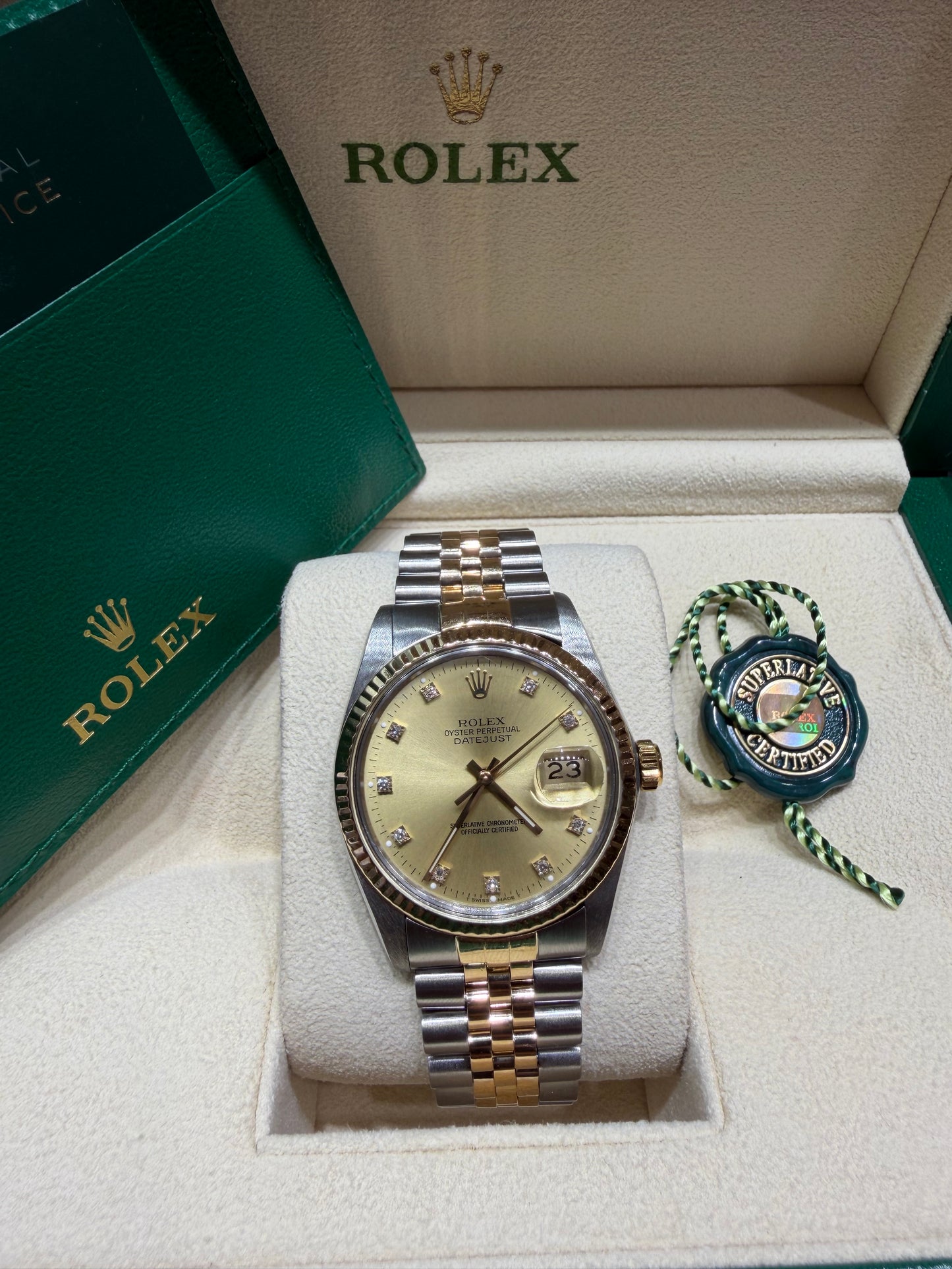 Rolex Datejust | Two Tone 18k/Stainless Steel | 36 mm 16013